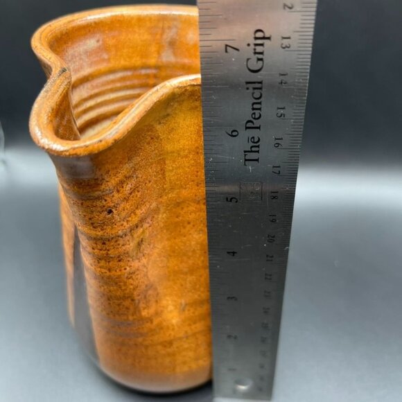 Studio Art Pottery Pinched Pitcher Stoneware Farmhouse Earthtones Signed - Picture 8 of 9